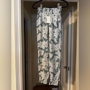 MIKOH Kahuku Smocked Ruched Waist Floral Pants - Mikoh size 2 NWT